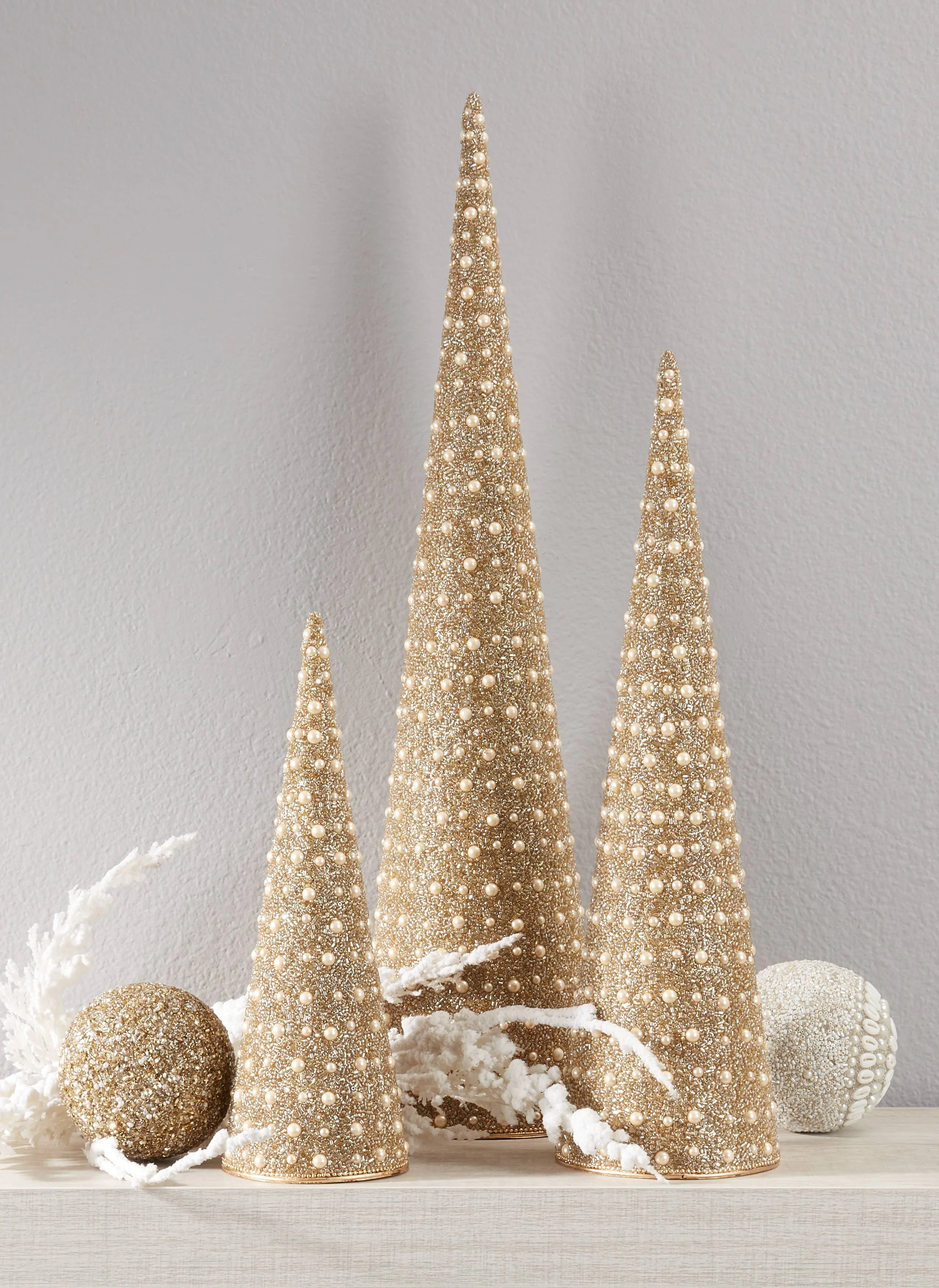 18" Beaded Christmas Tree: Champagne