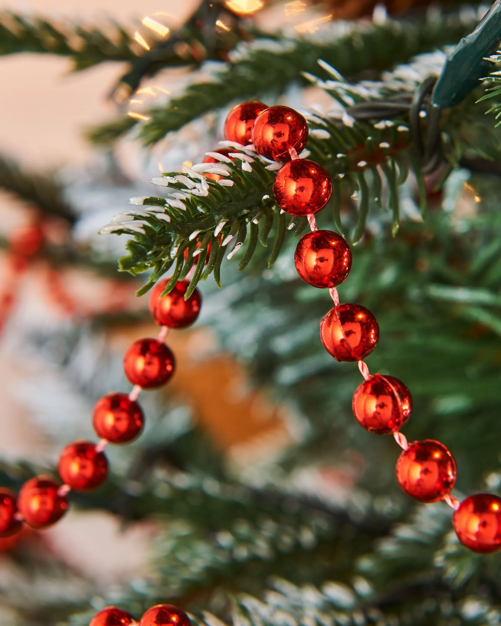 Beaded Christmas Tree Garland, Red, 10 m