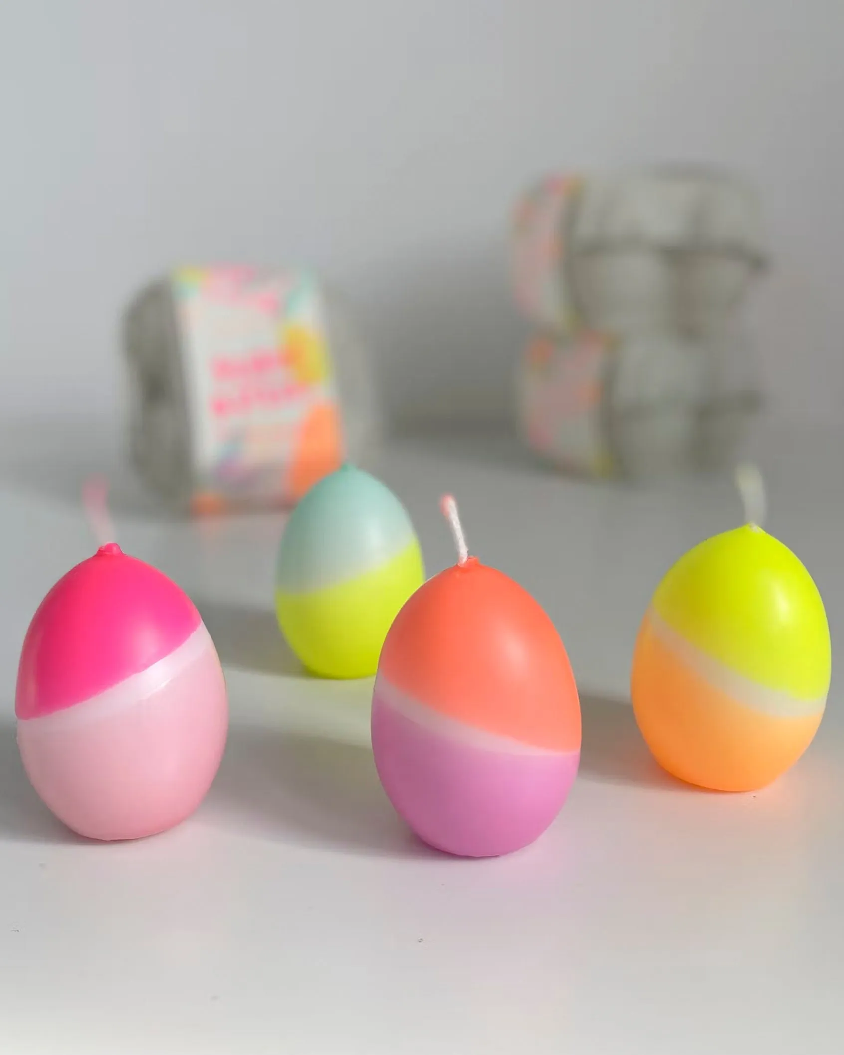 Dip Dye Neon Candle Eggs