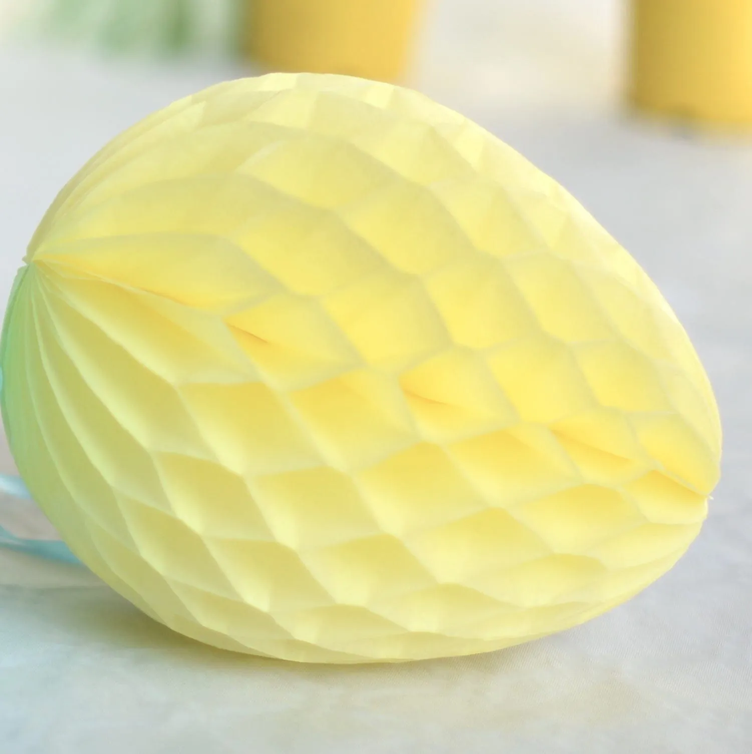 Easter Decoration - Honeycomb paper egg - 15cm