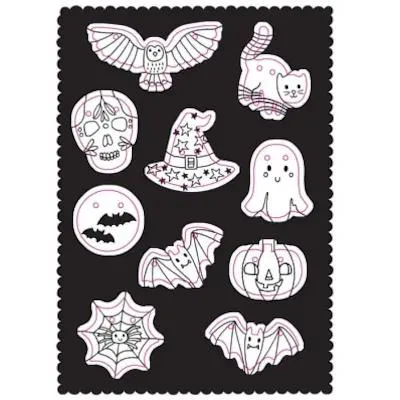 Press Out and Decorate: Halloween by Kate McLelland