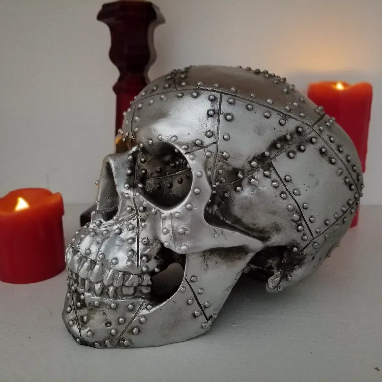 Silver Skull