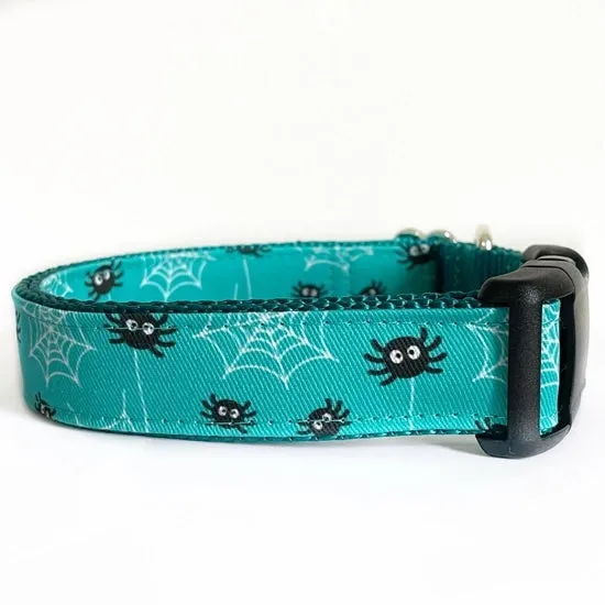 Spider & Webs Collar